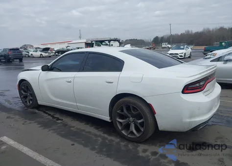 2015 Dodge Charger Sxt z USA, uszkodzony, nr VIN 2C3CDXHG0FH759851